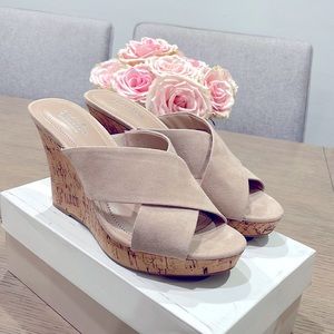 Charles David Nude Wedges